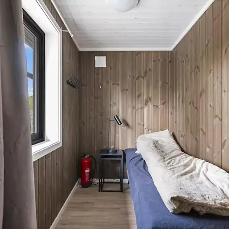 Casa de Férias I Naturskjonne Omgivelser Ved Fjorden *